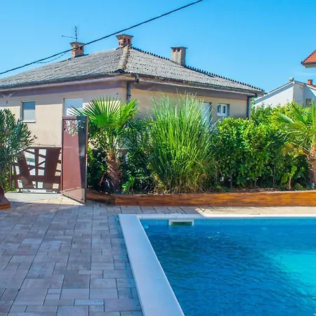 Mira - With Private Pool *