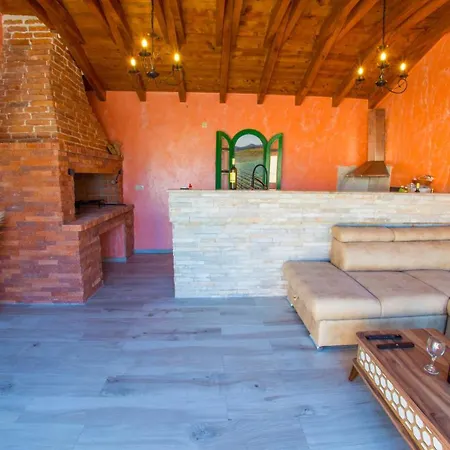 Mira - With Private Pool Apartamento Mostar