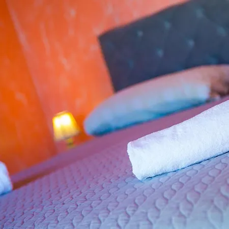 Mira - With Private Pool Apartamento Mostar