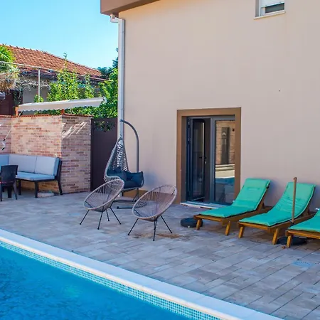 Mira - With Private Pool *