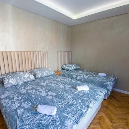 Mira - With Private Pool Mostar